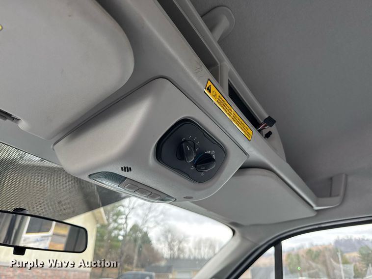 image for item DW1807 2017 Ford Transit 150 van