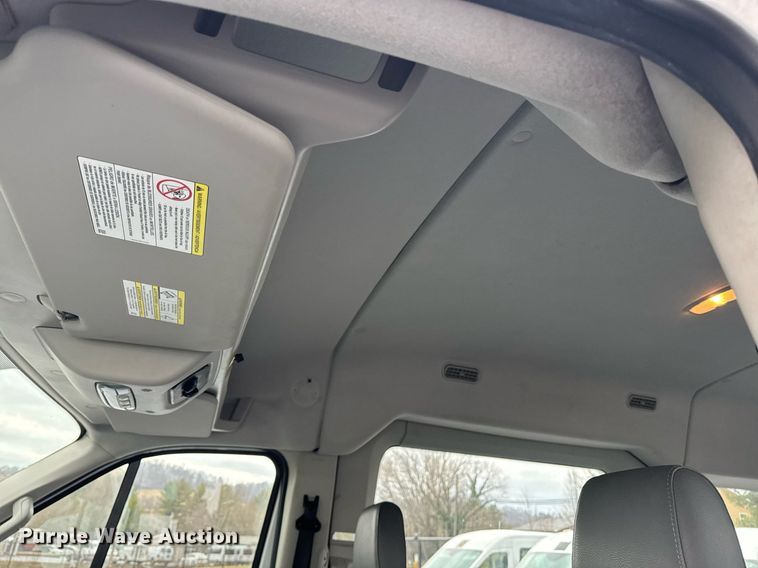 image for item DW1807 2017 Ford Transit 150 van