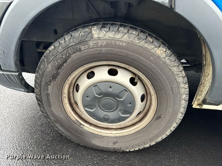 image for item DW1807 2017 Ford Transit 150 van