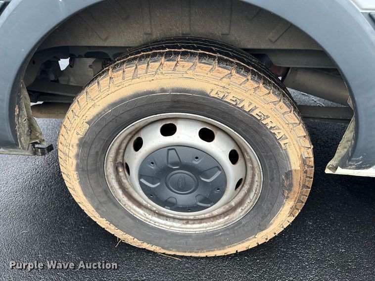 image for item DW1807 2017 Ford Transit 150 van