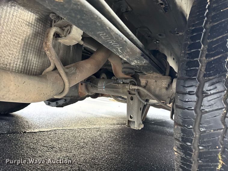 image for item DW1808 2015 Ford Transit 150 van