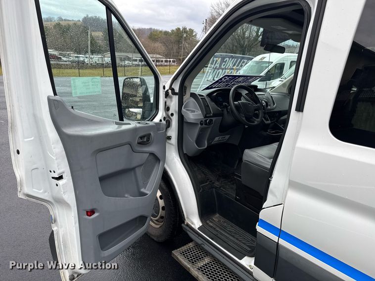 image for item DW1808 2015 Ford Transit 150 van