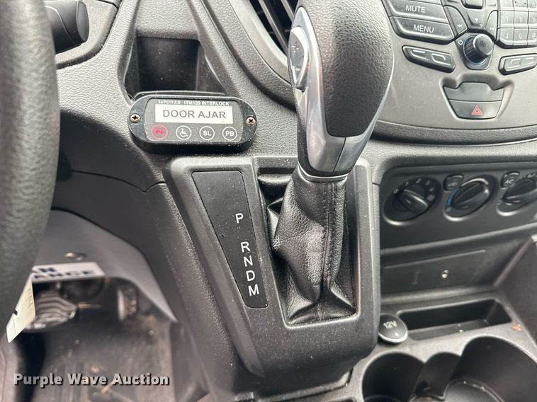 image for item DW1808 2015 Ford Transit 150 van