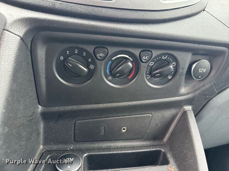 image for item DW1808 2015 Ford Transit 150 van