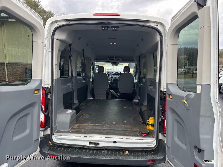 image for item DW1808 2015 Ford Transit 150 van