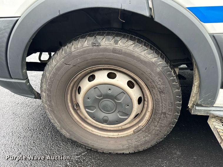 image for item DW1808 2015 Ford Transit 150 van