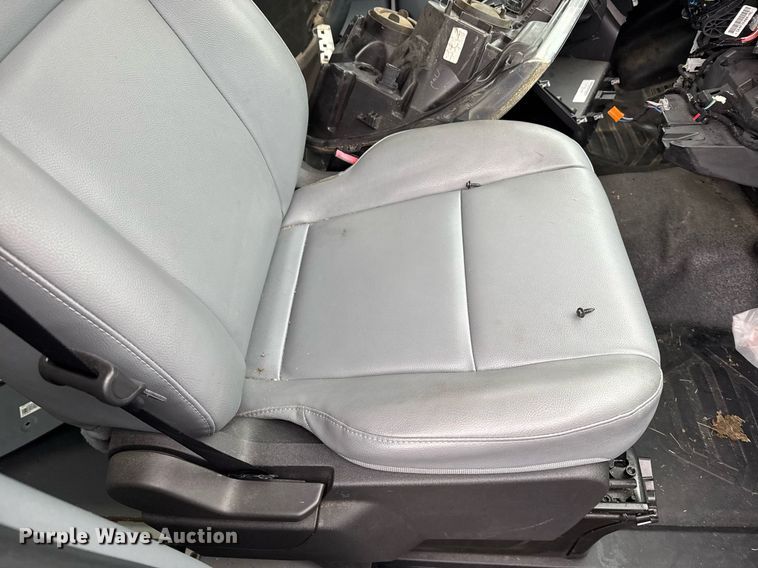 image for item DW1809 2015 Ford Transit 150 van