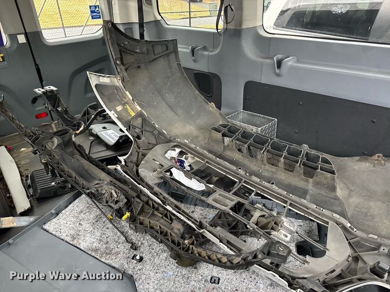 image for item DW1809 2015 Ford Transit 150 van