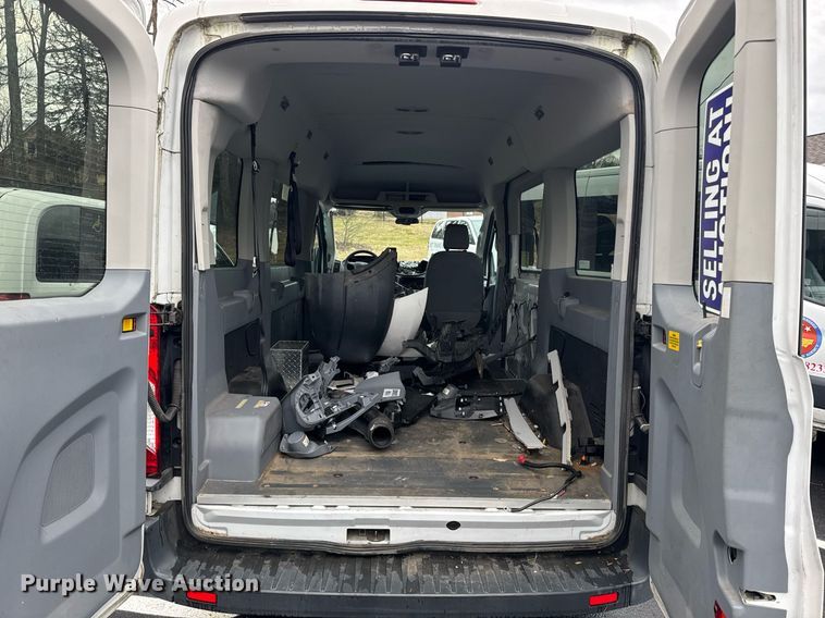 image for item DW1809 2015 Ford Transit 150 van