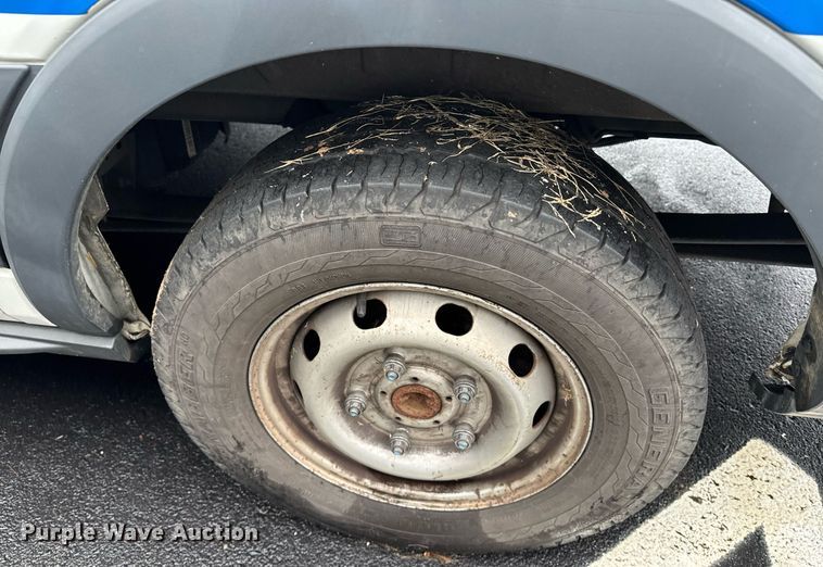 image for item DW1809 2015 Ford Transit 150 van