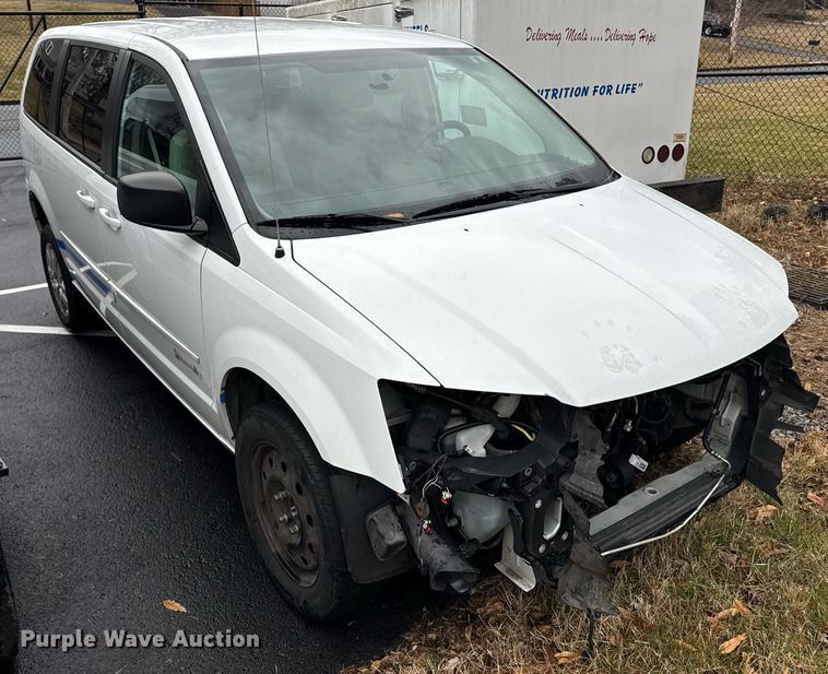image for item DW1810 2016 Dodge Grand Caravan handicap accessible van