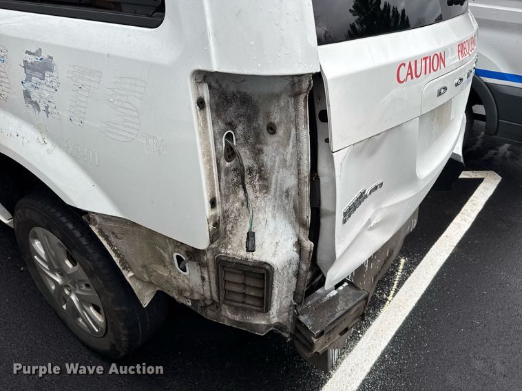 image for item DW1810 2016 Dodge Grand Caravan handicap accessible van