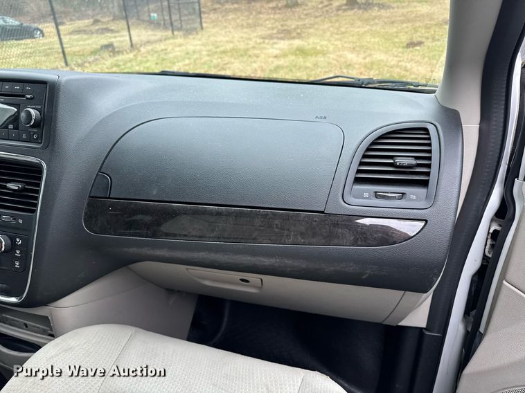 image for item DW1810 2016 Dodge Grand Caravan handicap accessible van