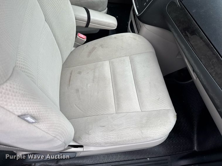 image for item DW1810 2016 Dodge Grand Caravan handicap accessible van