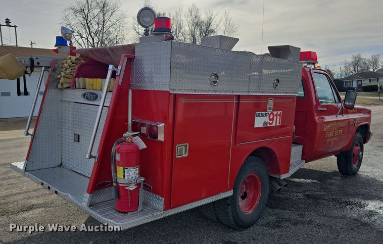 image for item DW3094 1983 Chevrolet Custom Deluxe 30 pumper fire truck