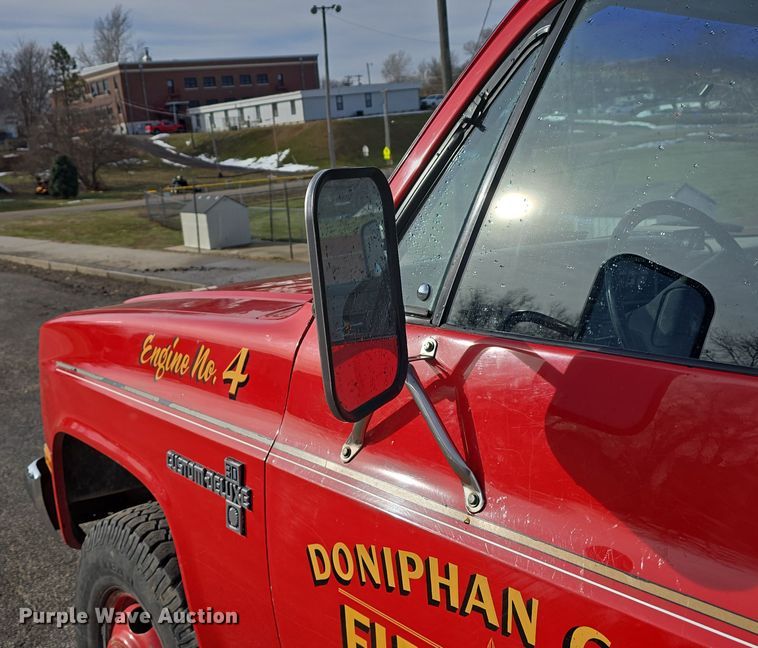 image for item DW3094 1983 Chevrolet Custom Deluxe 30 pumper fire truck