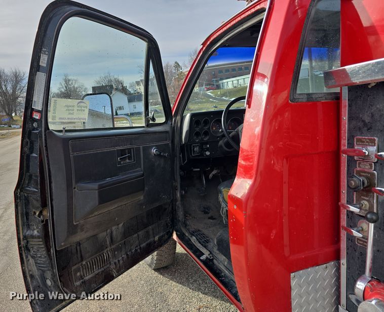 image for item DW3094 1983 Chevrolet Custom Deluxe 30 pumper fire truck