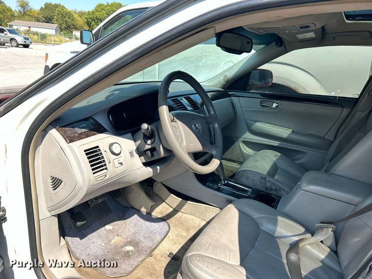 image for item EG0585 2009 Cadillac DTS 