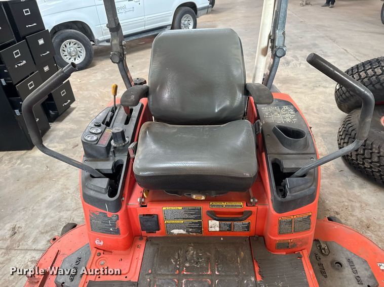 image for item EG7999 Kubota ZD331 ZTR lawn mower