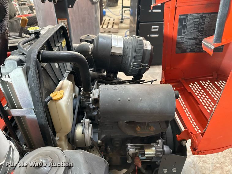 image for item EG7999 Kubota ZD331 ZTR lawn mower