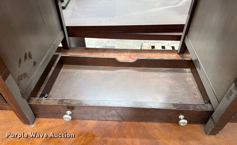 image for item EG8003 Furniture