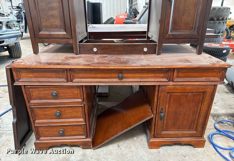 image for item EG8003 Furniture