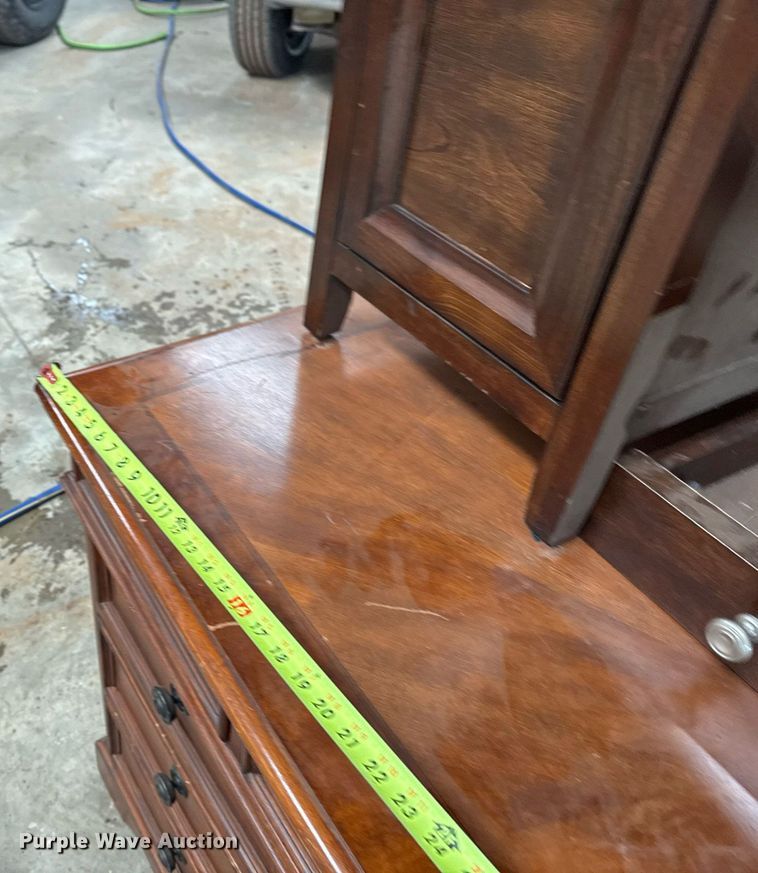 image for item EG8003 Furniture