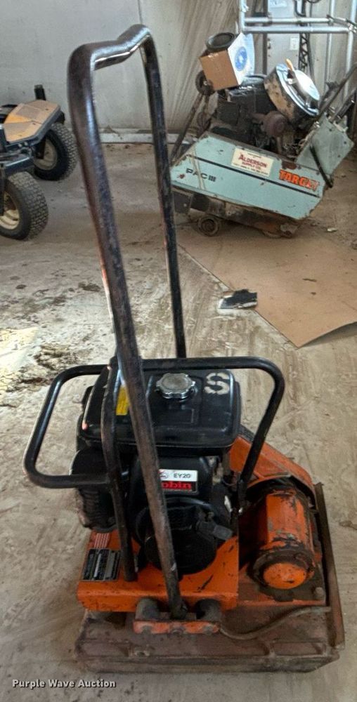 image for item EG8007 MultiQuip plate compactor