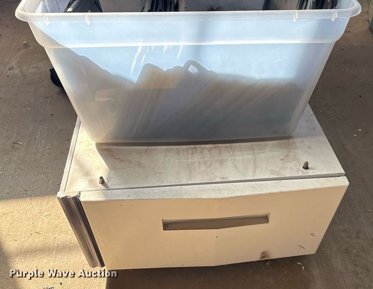 image for item EG8009 Office supplies