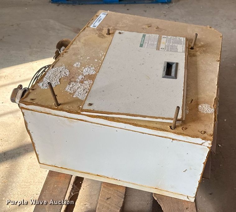 image for item EG8011 2012 Reznor UDAP45-S CNG heater