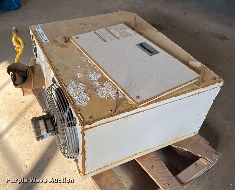 image for item EG8011 2012 Reznor UDAP45-S CNG heater