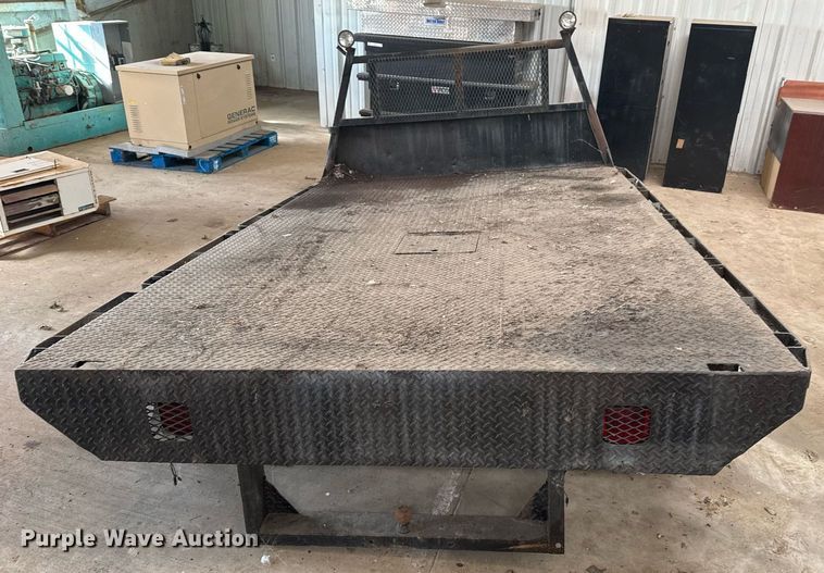 image for item EG8014 Flatbed