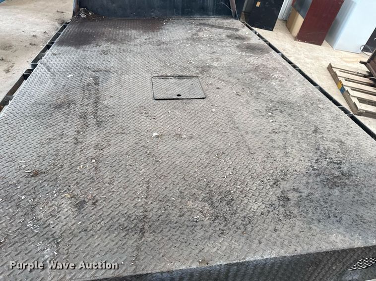 image for item EG8014 Flatbed