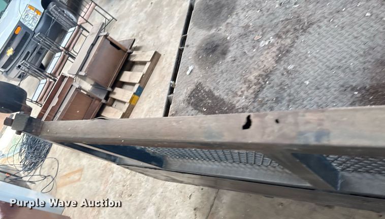 image for item EG8014 Flatbed