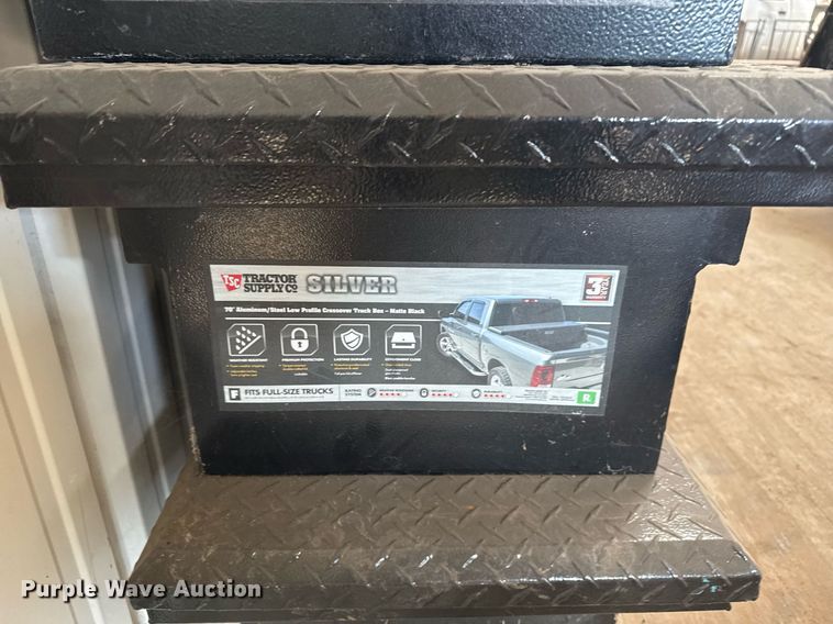 image for item EG8015 (4) toolboxes