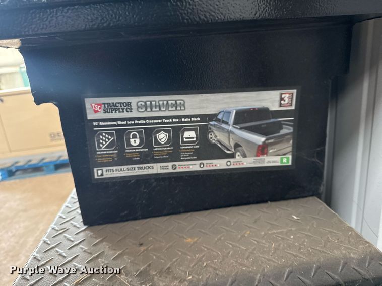 image for item EG8015 (4) toolboxes