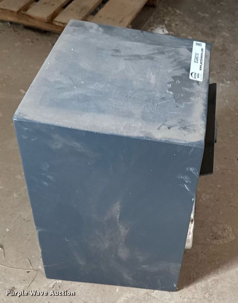 image for item EG8019 Paragon safe