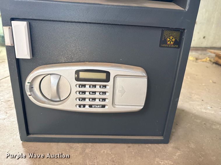 image for item EG8019 Paragon safe