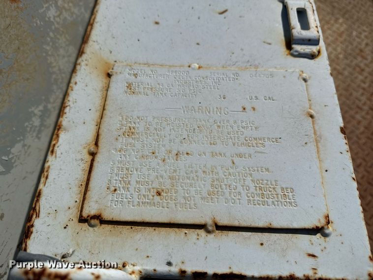 image for item EG8021 2007 Chevrolet Silverado 3500 Crew Cab utility bed pickup truck