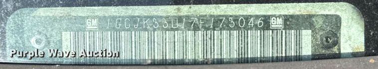 image for item EG8021 2007 Chevrolet Silverado 3500 Crew Cab utility bed pickup truck