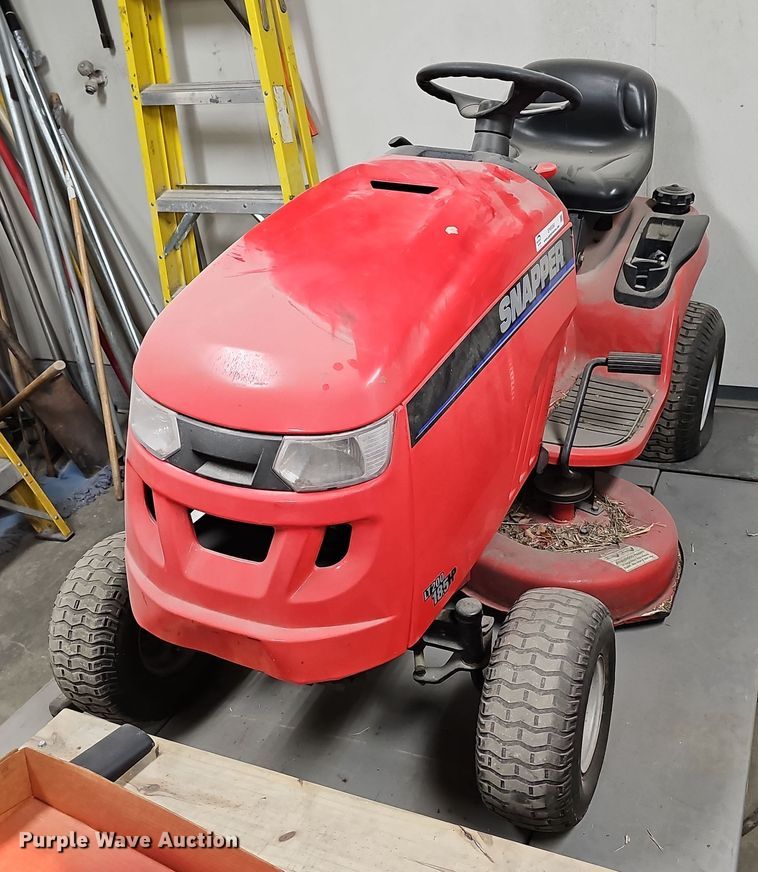 image for item EH8550 Snapper LT200 lawn mower