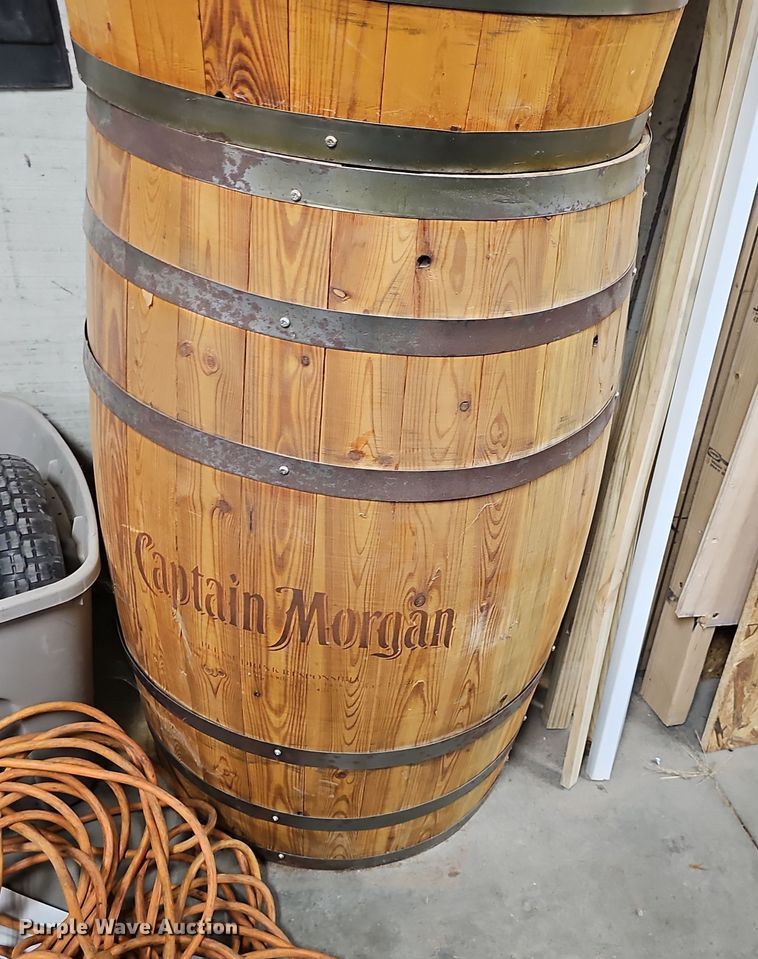 image for item EH8553 (2) wood barrels