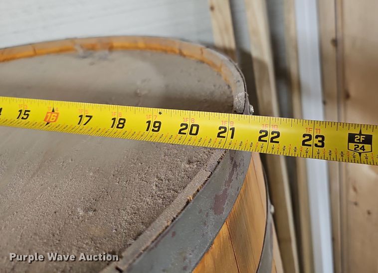 image for item EH8553 (2) wood barrels