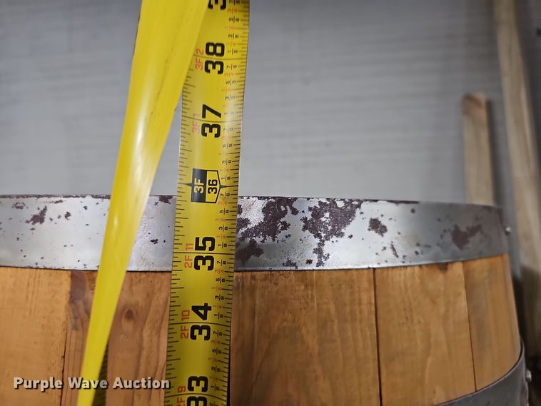 image for item EH8553 (2) wood barrels