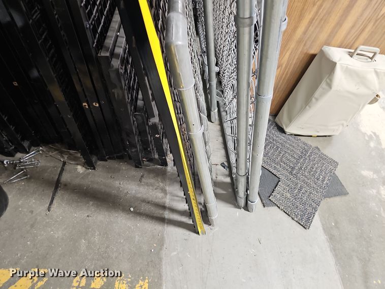 image for item EH8554 Fencing materials