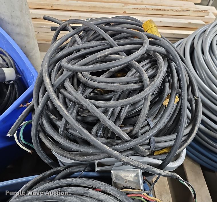 image for item EH8576 (31) rolls of  #12 electrical cords