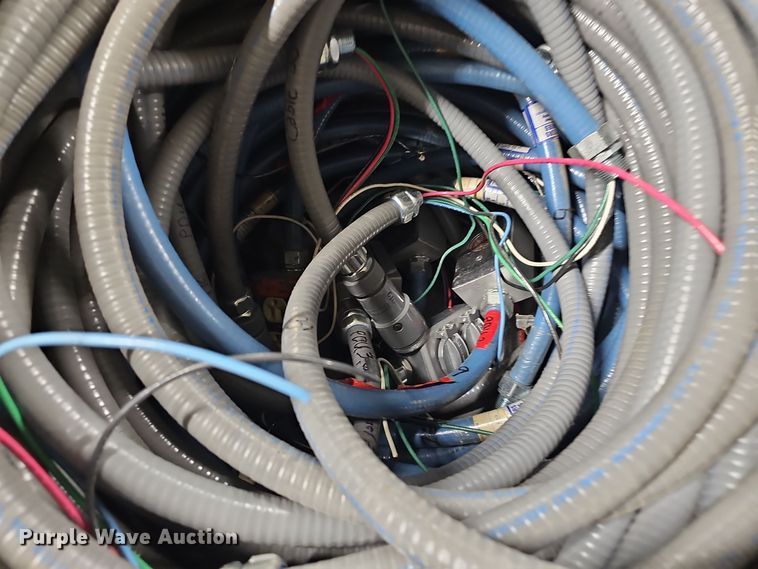 image for item EH8598 (28) rolls of 1/2