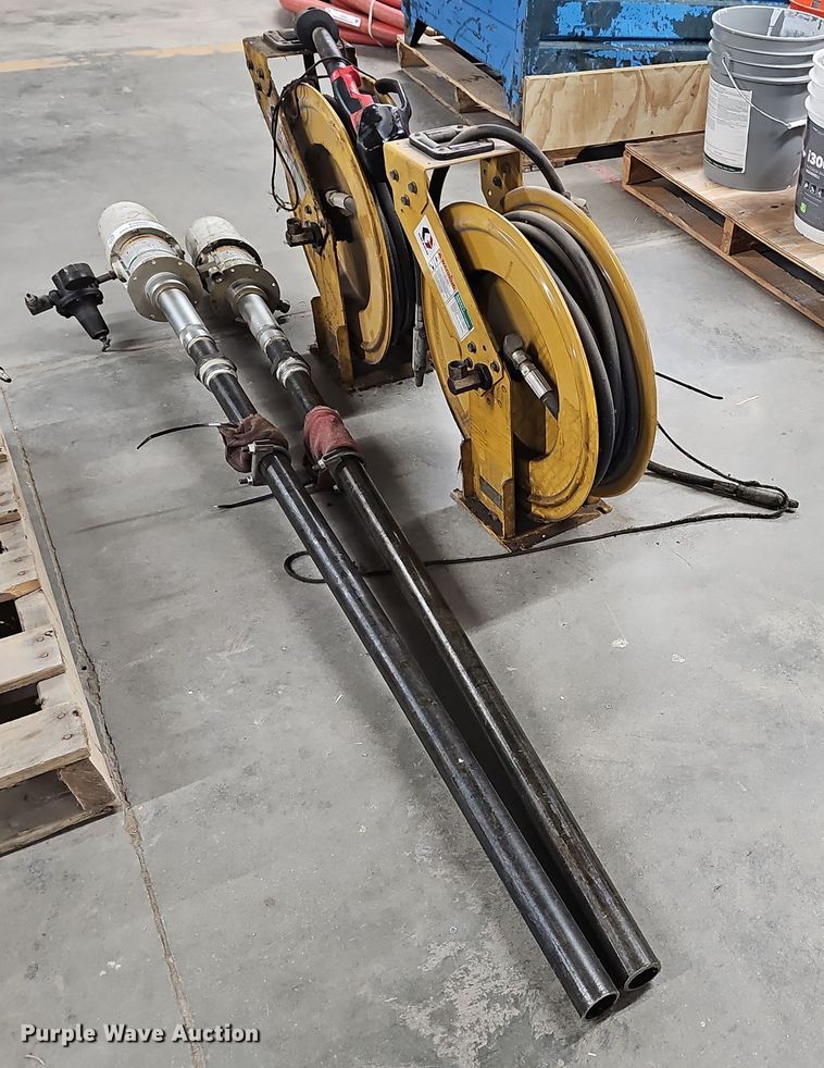 image for item EH8600 (2) Graco pumps