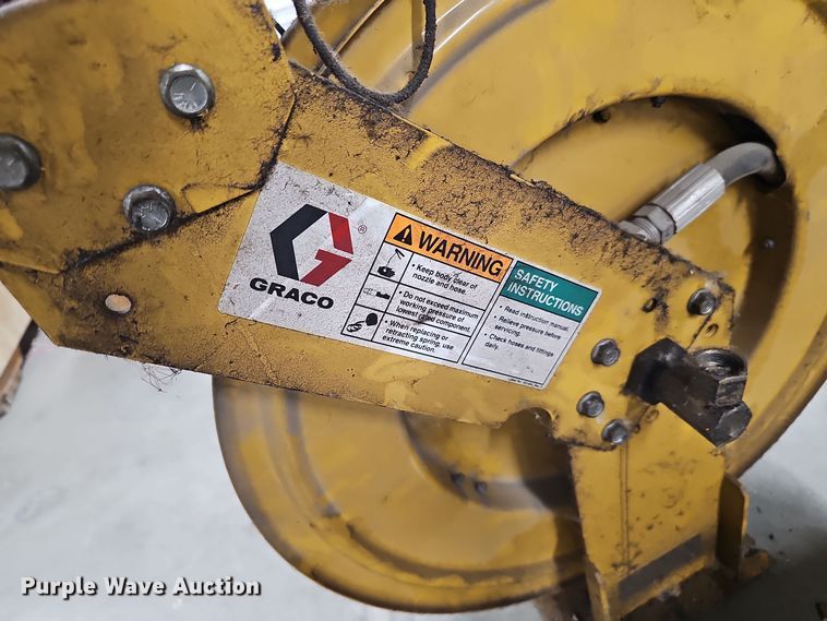 image for item EH8600 (2) Graco pumps