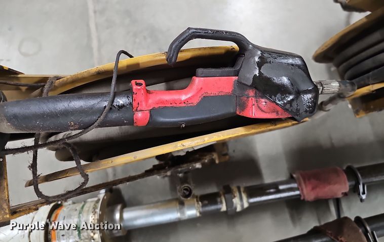 image for item EH8600 (2) Graco pumps